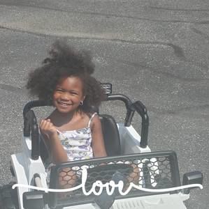 Meet your Posher, Brandi